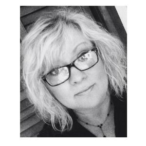 Meet your Posher, Janet